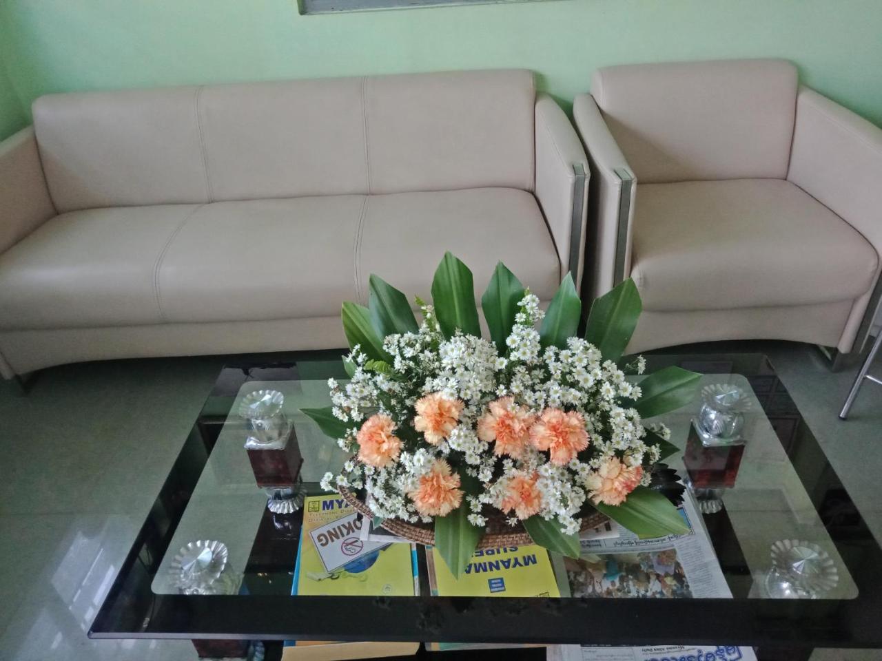 Nay Chi Lin Hotel Pathein Dış mekan fotoğraf